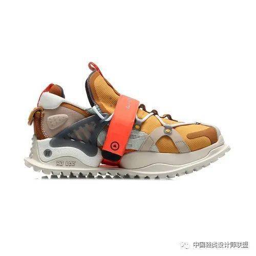 鞋履故事 李宁生活产品集合中的时尚与舒适